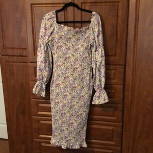 SNDYS lilac floral “Courtney” shirred midi dress- Size 8 worn once!